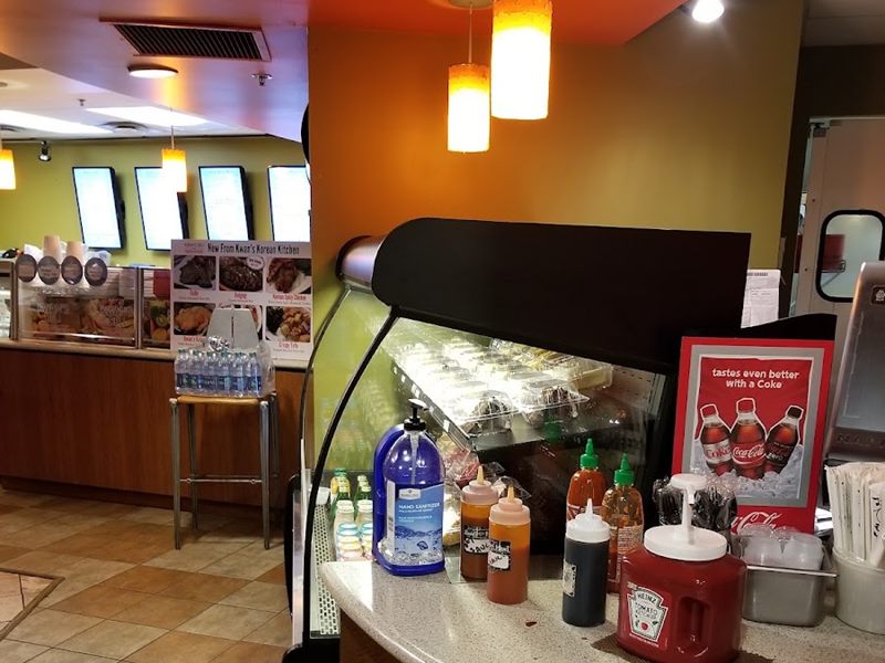 Kwan's Deli and Korean Kitchen food